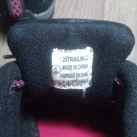 Ozark Trail Grey & Pink Hiking Sneakers Size 6 - Picture 5 of 11